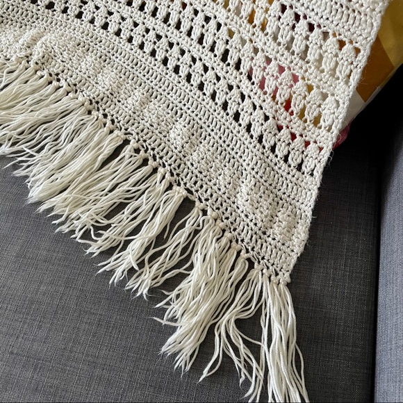 Vintage cream handmade knit throw. - Picture 4 of 4